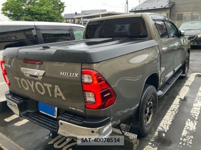 Toyota HILUX TRUCK 2021-12 8230328-7