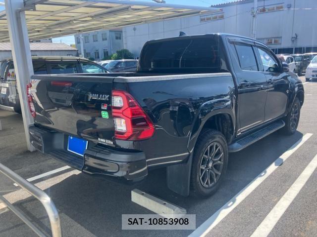 Toyota HILUX TRUCK 2022-01 8230326-2