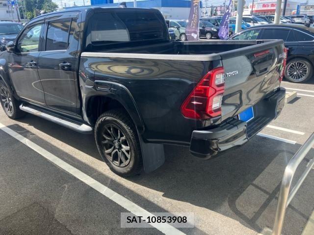 Toyota HILUX TRUCK 2022-01 8230326-3