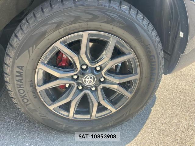 Toyota HILUX TRUCK 2022-01 8230326-5
