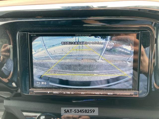 Toyota HILUX TRUCK 2023-09 8230329-17