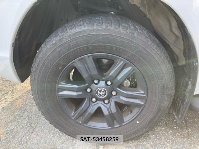 Toyota HILUX TRUCK 2023-09 8230329-7