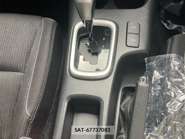 Toyota HILUX TRUCK 2023-03 8245418-22