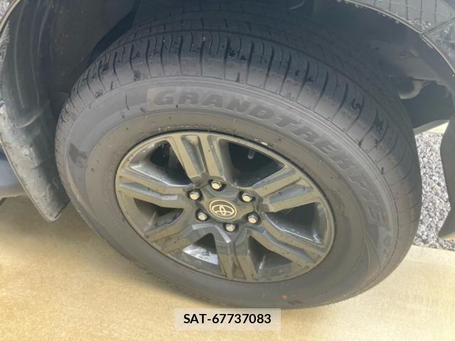 Toyota HILUX TRUCK 2023-03 8245418-5