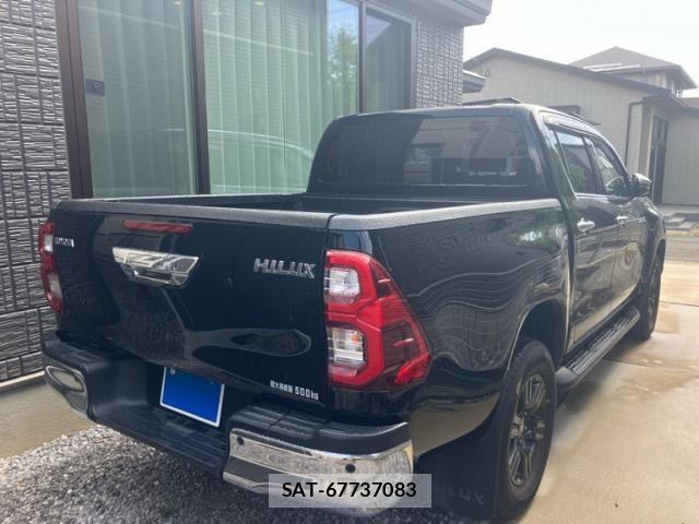 Toyota HILUX TRUCK 2023-03 8245418-7