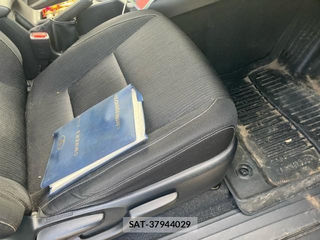 Toyota HILUX TRUCK 2021-08 8314760-14