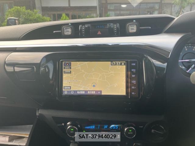 Toyota HILUX TRUCK 2021-08 8314760-24