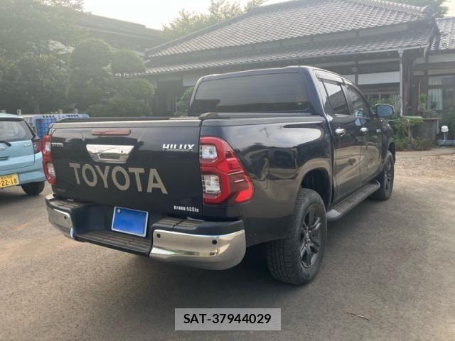 Toyota HILUX TRUCK 2021-08 8314760-4