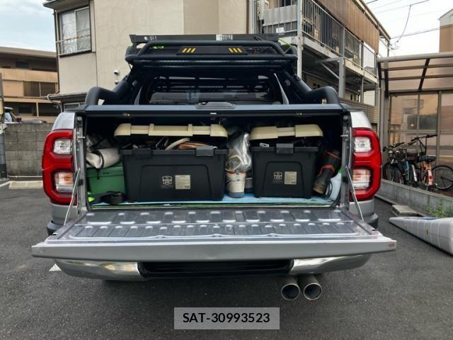 Toyota HILUX TRUCK 2020-11 8314761-27