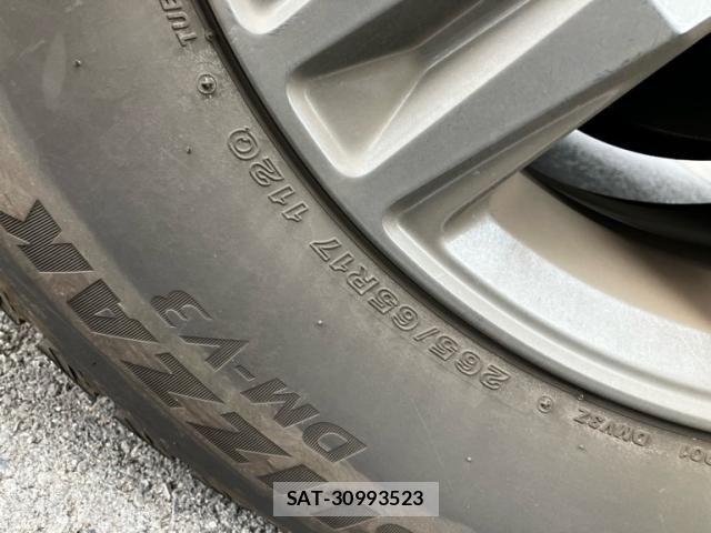 Toyota HILUX TRUCK 2020-11 8314761-6