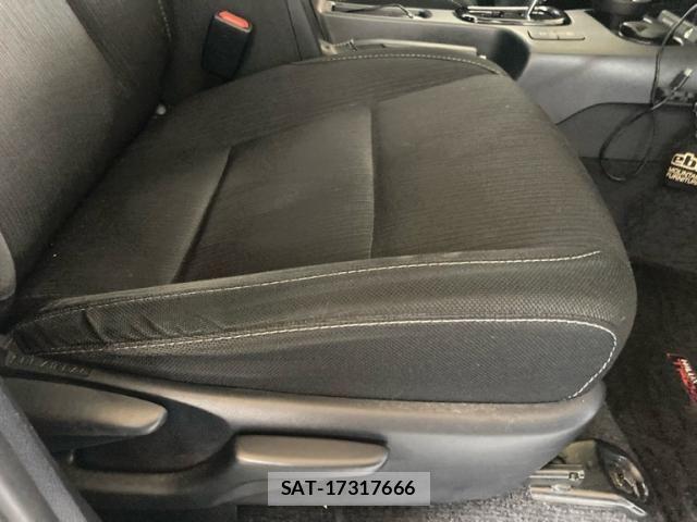 Toyota HILUX TRUCK 2019-11 8336168-18