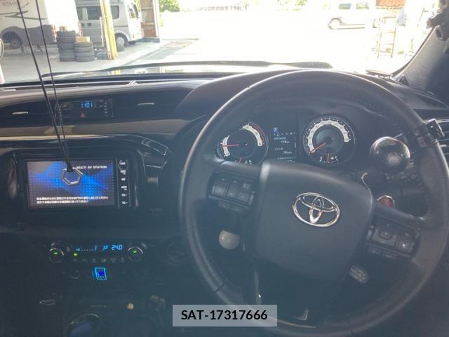 Toyota HILUX TRUCK 2019-11 8336168-19