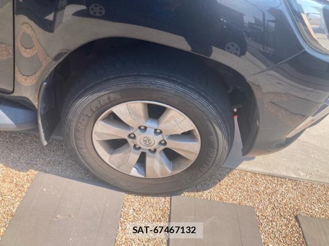 Toyota HILUX TRUCK 2018-08 8336169-3