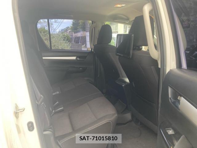 Toyota HILUX TRUCK 2021-02 8336167-15
