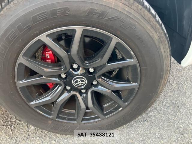 Toyota HILUX TRUCK 2023-10 8336165-6