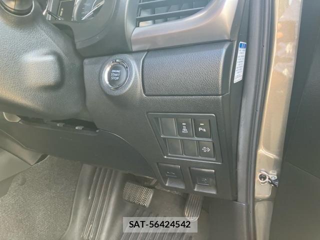 Toyota HILUX TRUCK 2023-03 8354643-18
