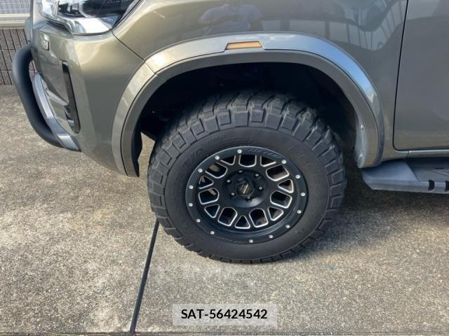 Toyota HILUX TRUCK 2023-03 8354643-4