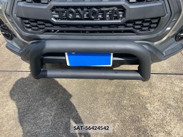 Toyota HILUX TRUCK 2023-03 8354643-7