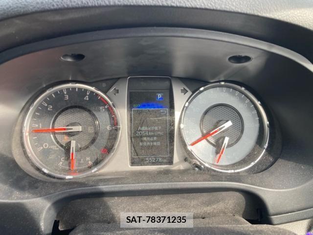 Toyota HILUX TRUCK 2023-03 8366237-14