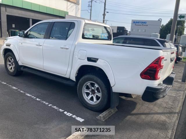 Toyota HILUX TRUCK 2023-03 8366237-1