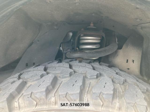 Toyota HILUX TRUCK 2023-06 8366240-9