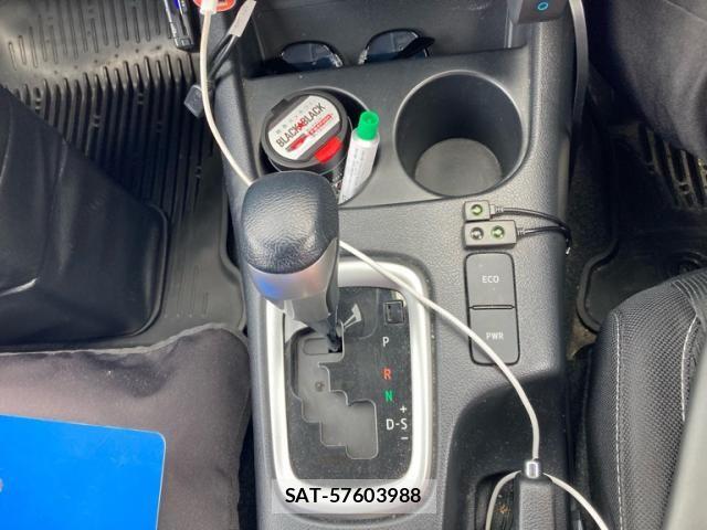 Toyota HILUX TRUCK 2023-06 8366240-20