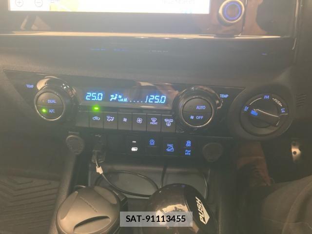 Toyota HILUX TRUCK 2023-09 8366236-17