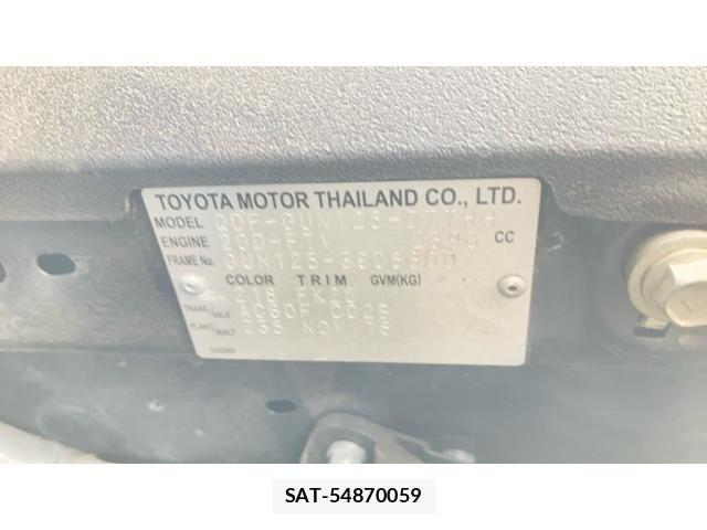 Toyota HILUX TRUCK 2019-02 8371726-13