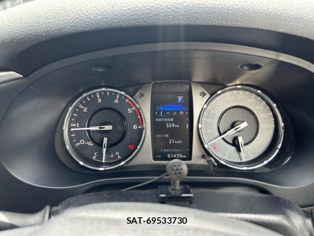 Toyota HILUX TRUCK 2021-11 8371724-11