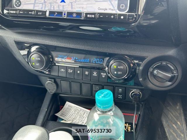 Toyota HILUX TRUCK 2021-11 8371724-12