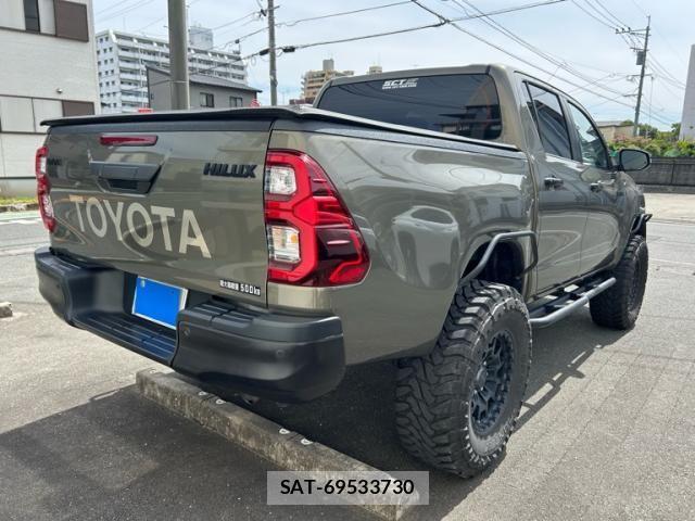 Toyota HILUX TRUCK 2021-11 8371724-2