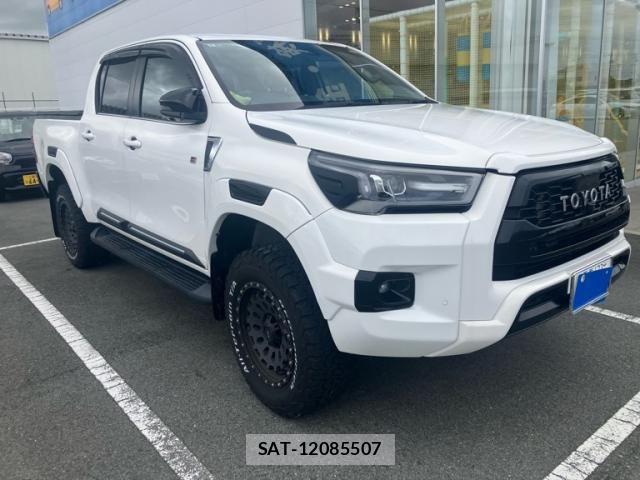 Toyota HILUX TRUCK 2022-04 8412821-1