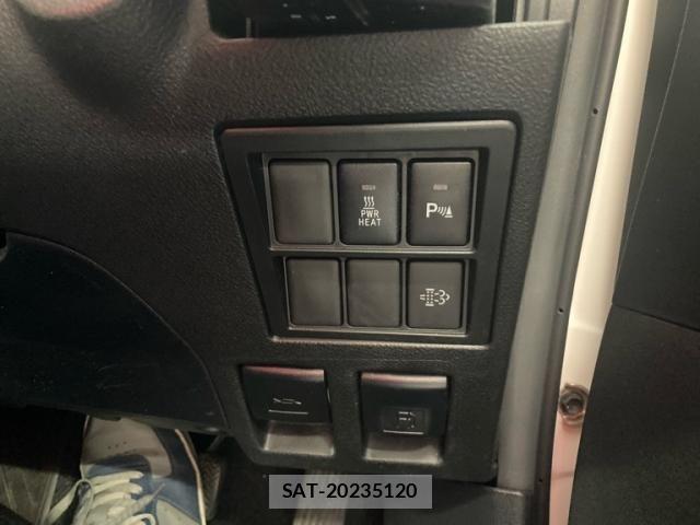 Toyota HILUX TRUCK 2020-09 8412824-22
