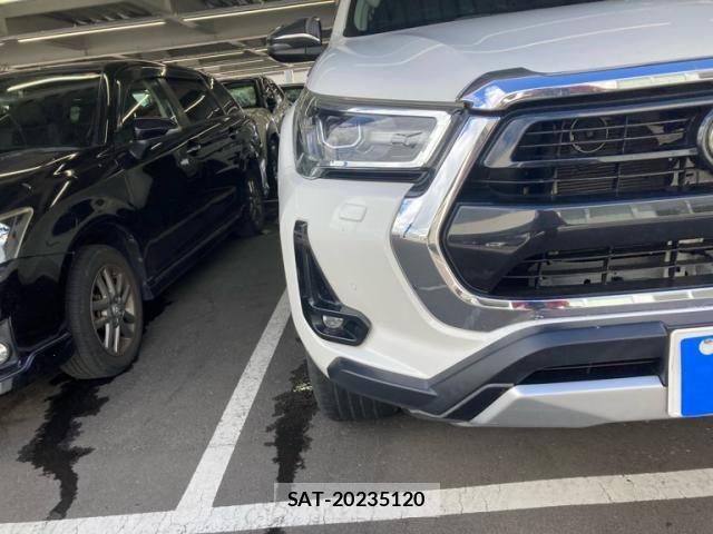 Toyota HILUX TRUCK 2020-09 8412824-5