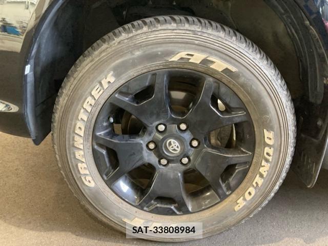 Toyota HILUX TRUCK 2018-10 8412823-11