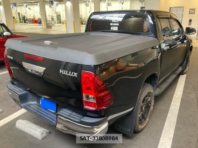 Toyota HILUX TRUCK 2018-10 8412823-5