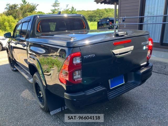 Toyota HILUX TRUCK 2023-06 8412819-9