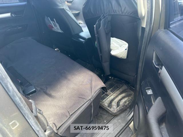 Toyota HILUX TRUCK 2021-12 8438208-10