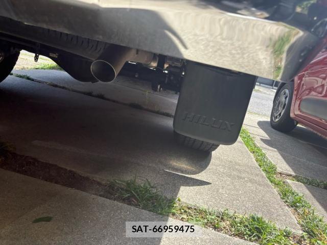 Toyota HILUX TRUCK 2021-12 8438208-13