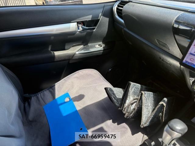 Toyota HILUX TRUCK 2021-12 8438208-18