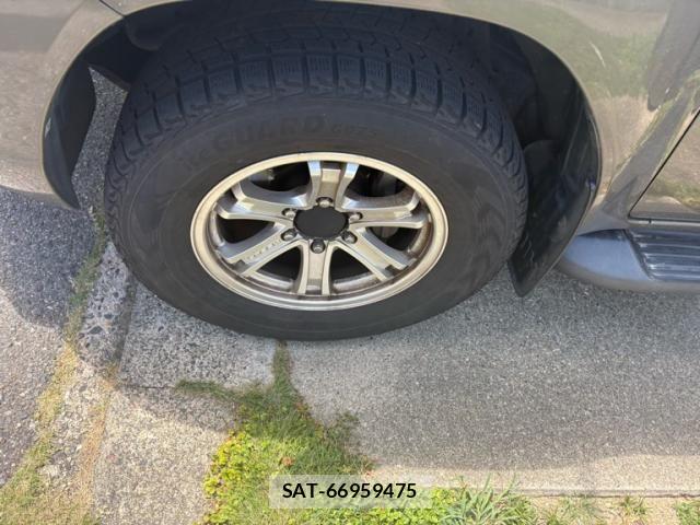 Toyota HILUX TRUCK 2021-12 8438208-2