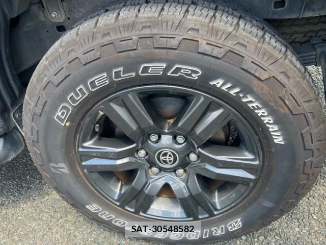 Toyota HILUX TRUCK 2021-06 8525202-12