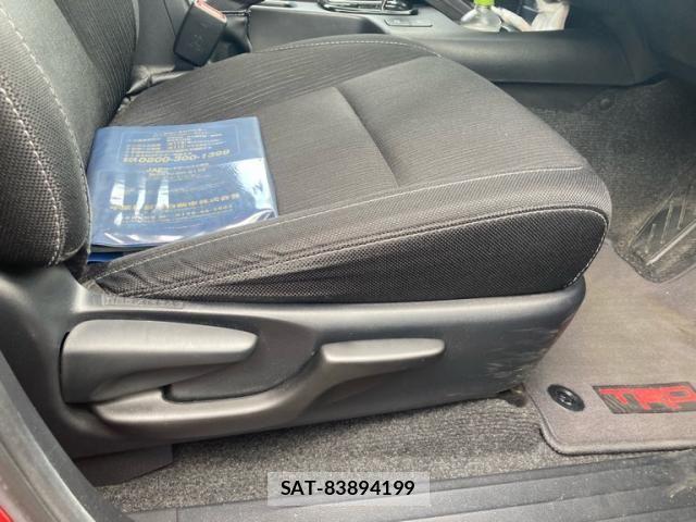 Toyota HILUX TRUCK 2020-01 8562146-9