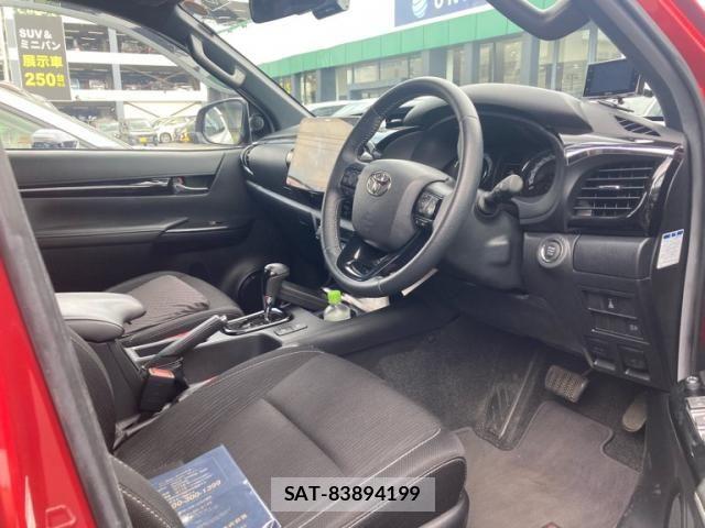 Toyota HILUX TRUCK 2020-01 8562146-7
