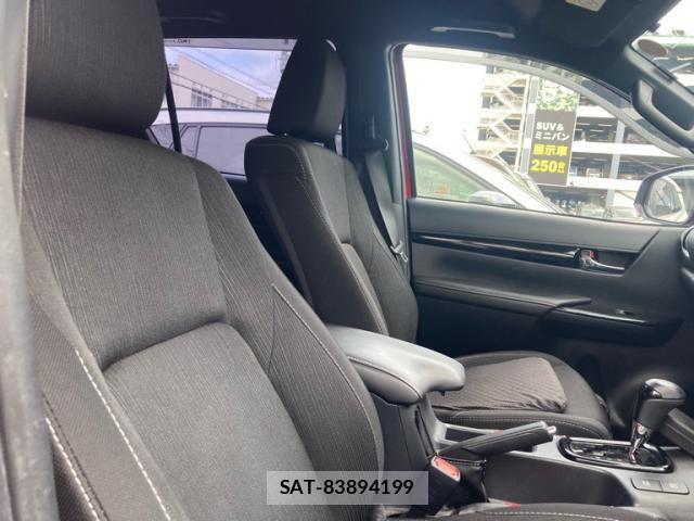 Toyota HILUX TRUCK 2020-01 8562146-8