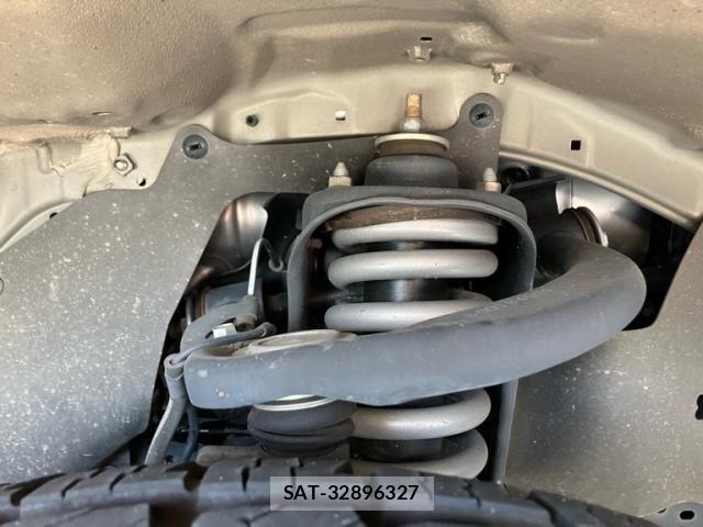 Toyota HILUX TRUCK 2023-07 8562147-22