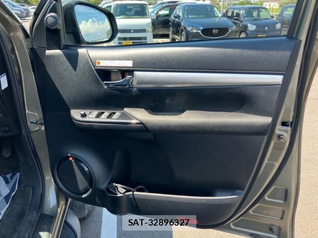 Toyota HILUX TRUCK 2023-07 8562147-25