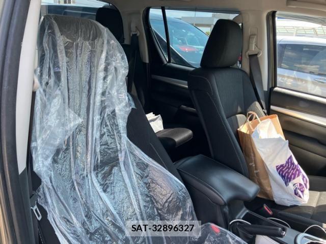Toyota HILUX TRUCK 2023-07 8562147-26