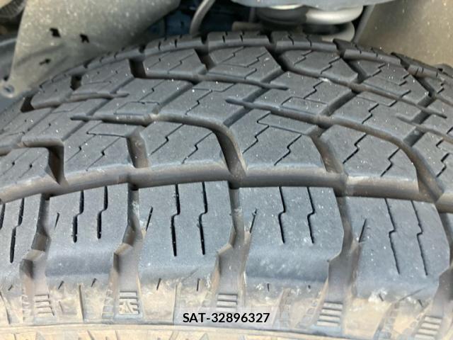 Toyota HILUX TRUCK 2023-07 8562147-7
