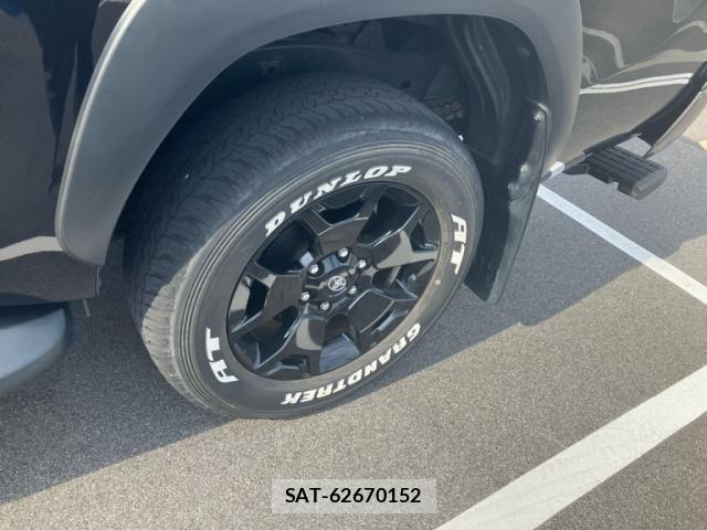 Toyota HILUX TRUCK 2019-03 8562149-7